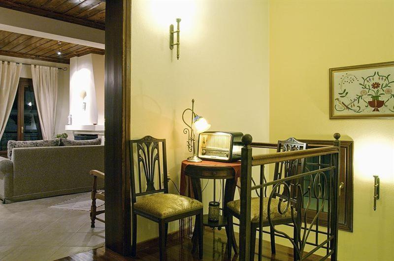 Iatrou Guesthouse Portariá Exteriör bild